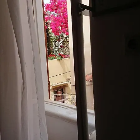 Maro * La Canée
