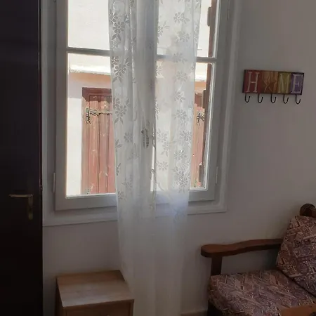 Maro Pensión La Canea