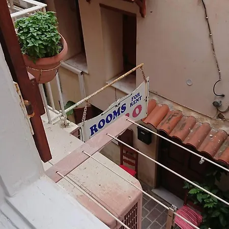 Pensión Maro La Canea